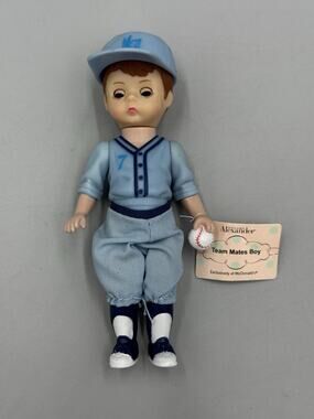 Madame Alexander Team Mates Boy Doll #4 McDonald's Happy Meal Toy 2005 Baseball